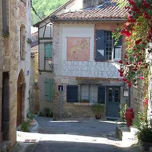  Bed & Breakfast Lion D'or France